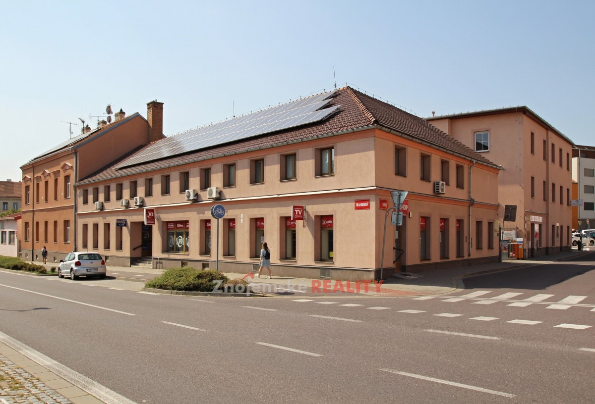 Pronájem obchodní prostory, 103 m2