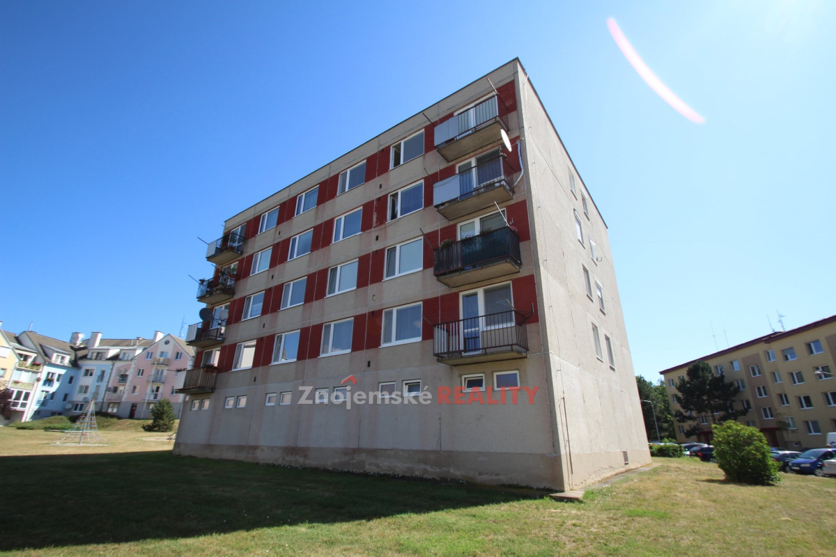 Pronájem byty 3+1, 70 m2 - Znojmo